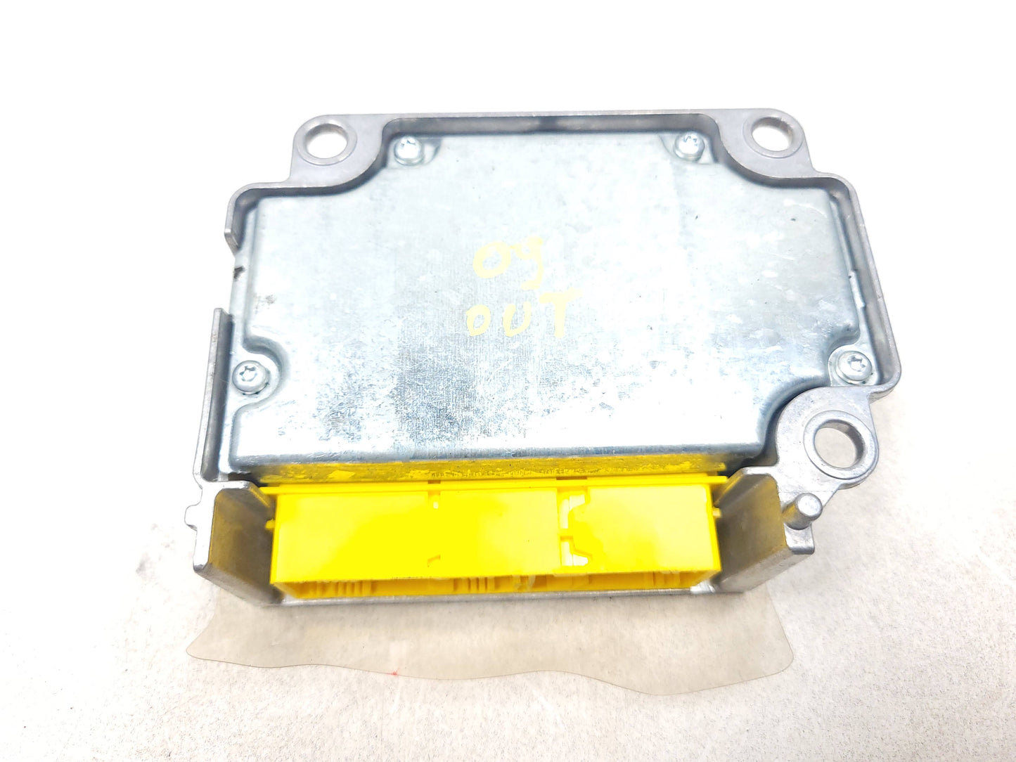 2007 2008 2009 2010 2011 2012 2013 Mitsubishi Outlander SRS AirBag Air Bag Control Module Computer