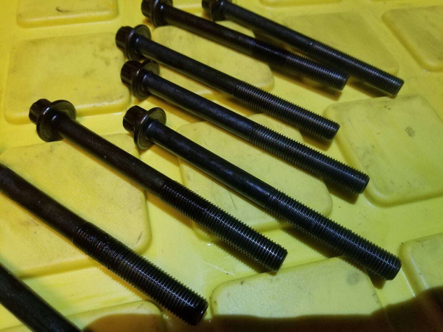 07 - 12 Nissan Sentra Engine Cylinder Head Bolt 10pcs 2.0l OEM