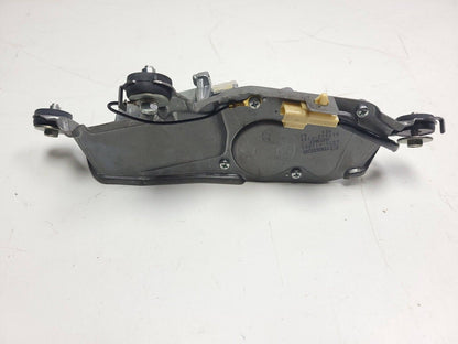 2007 - 2012 Mazda Cx-7 Rear Wiper Motor 2.3l OEM