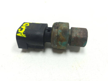 13 14 15 16 GMC Acadia 13579380 Vapor Canister Fuel Pressure Sensor OEM