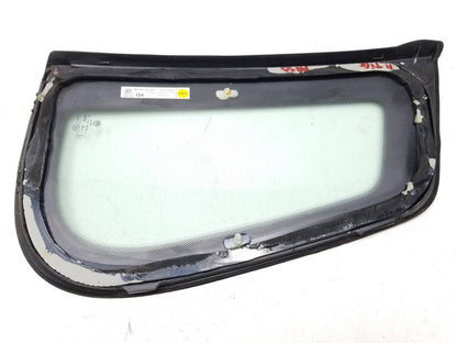 2009 - 2017 Volkswagen Tiguan Quarter Window Glass Rear Passenger Side Right OEM