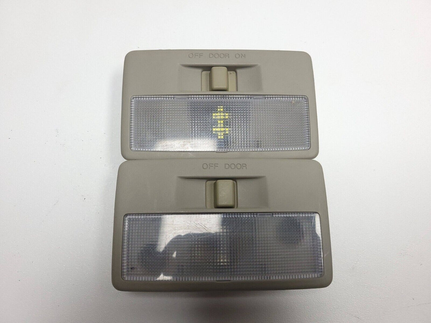 2007 - 2012 Mazda Cx-7 Rear Overhead Dome Light Lamp 2pcs OEM