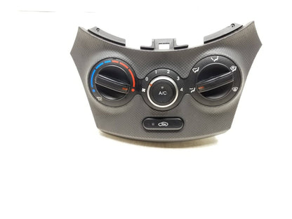 2015 - 2017 Hyundai Accent AC Heater Temperature Climate Control OEM