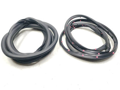 21-23 Chevrolet Trailblazer Door Weatherstrip Seal Rear Passenger Side 2pcs OEM