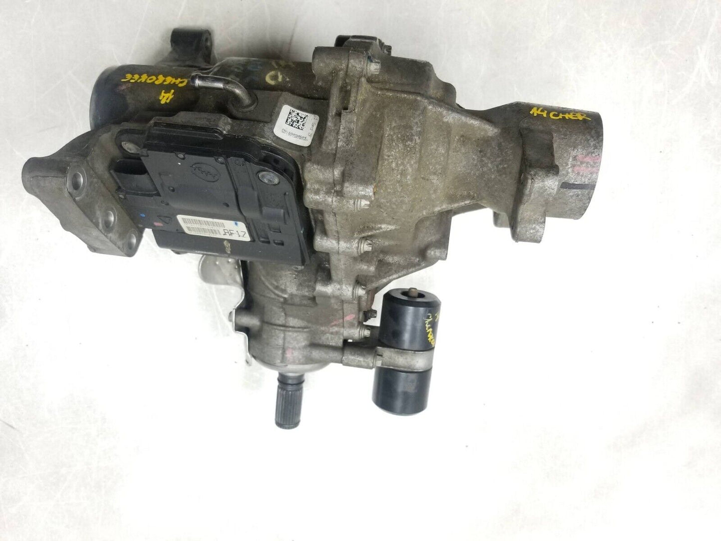 14 15 16 17 Jeep Cherokee Transfer Case 2.4l OEM