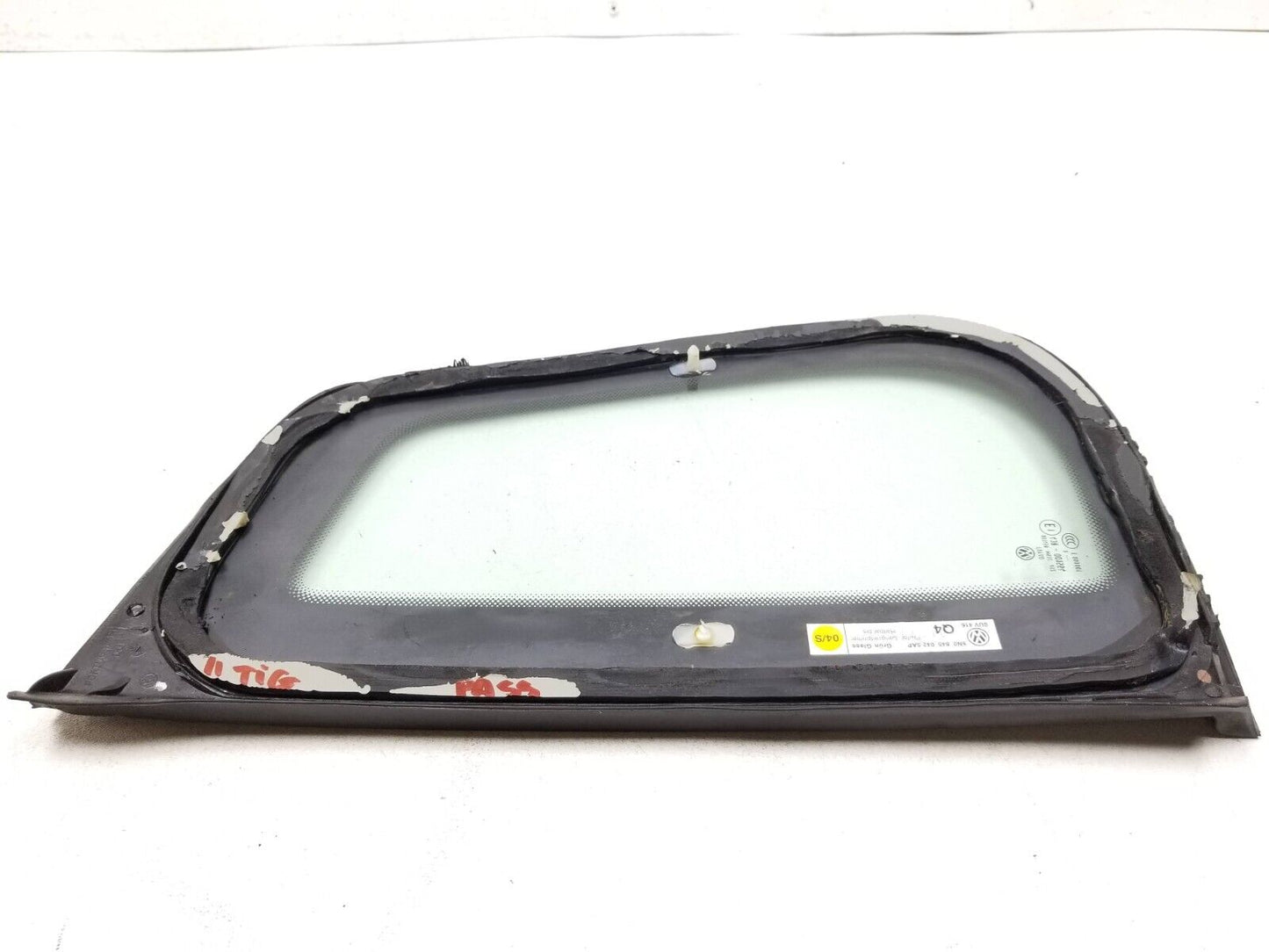 2009 - 2017 Volkswagen Tiguan Quarter Window Glass Rear Passenger Side Right OEM