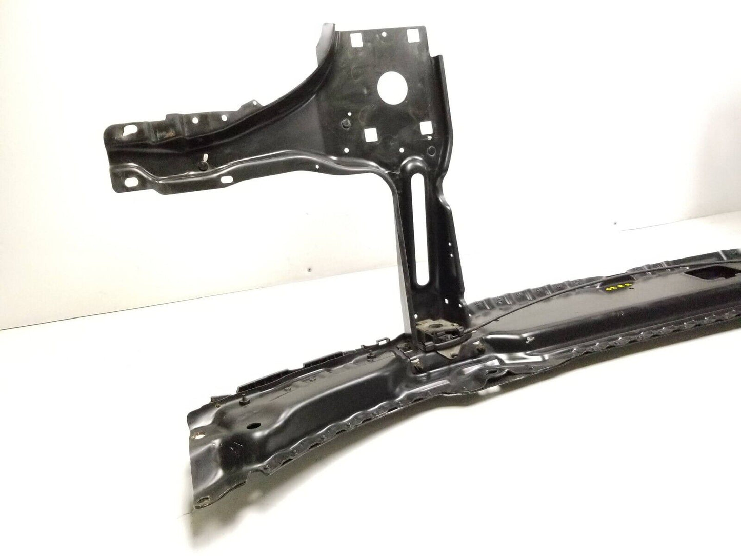 2006-2009 Range Rover Front Radiator Core Support OEM