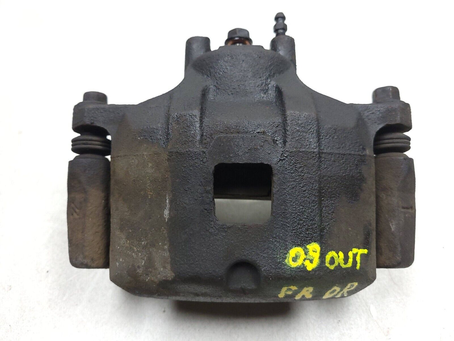 07 - 13 Mitsubishi Outlander Brake Caliper Front Driver Side Left OEM