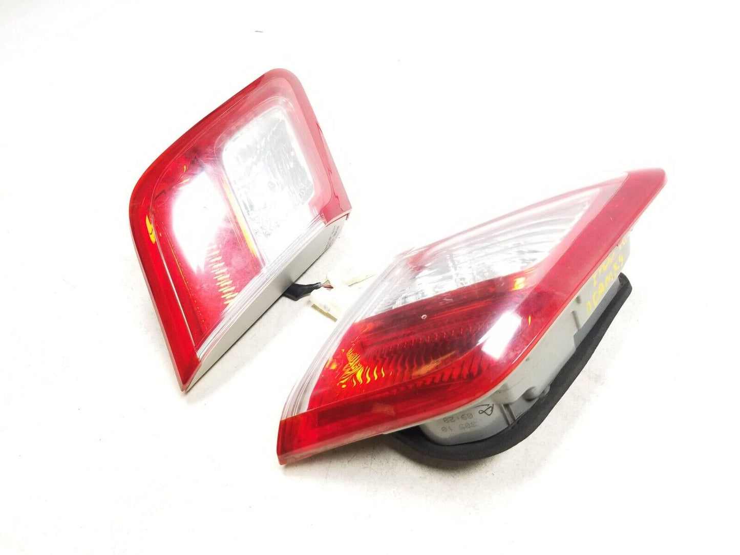 2010 2011 Toyota Camry Tail Light Inner Left & Right OEM