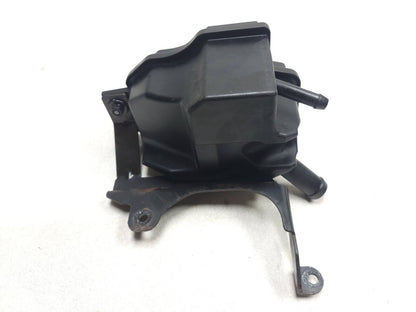 2013 - 2016 Cadillac SRX Steering Fluid Reservoir Tank OEM