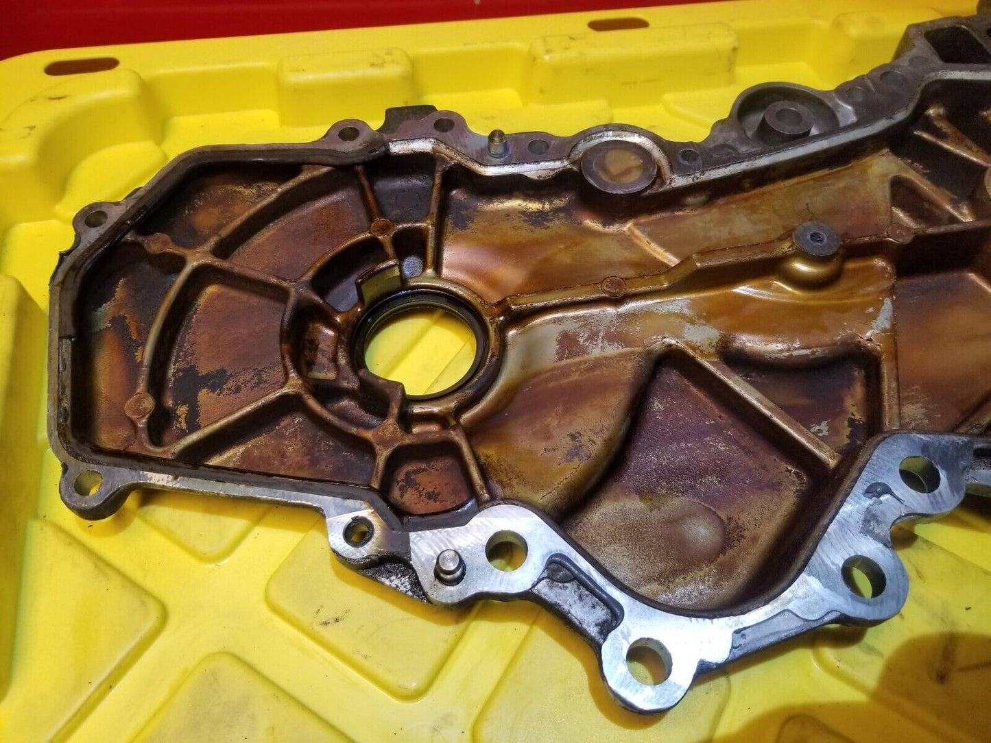 07 - 12 Nissan Sentra Timing Cover 2.0l OEM