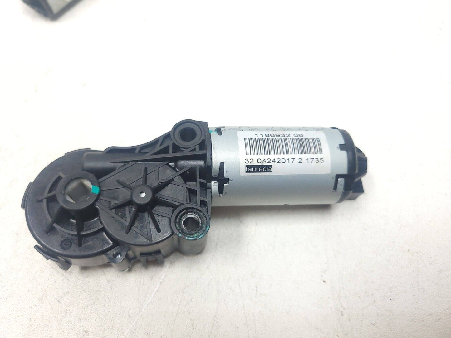 2017-23 Alfa Romeo Stelvio Seat Adjustment Motor Front Passenger Side Right OEM