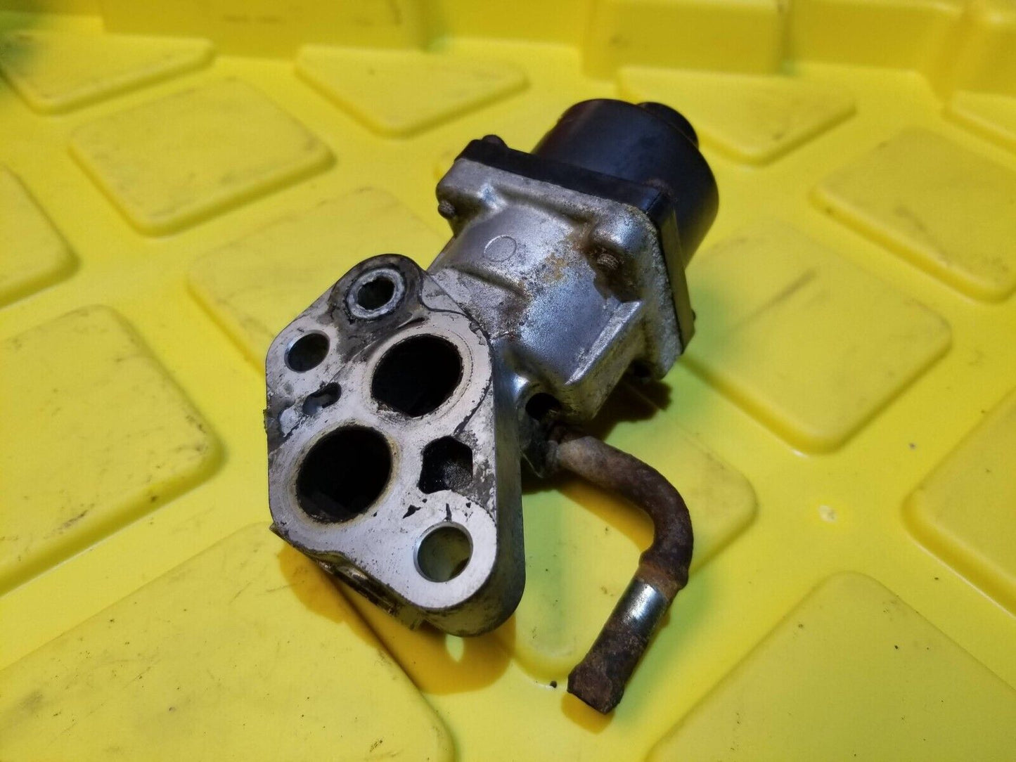 10- 13 Ford Transit Connect Egr Valve 1s7g-9d475-al OEM