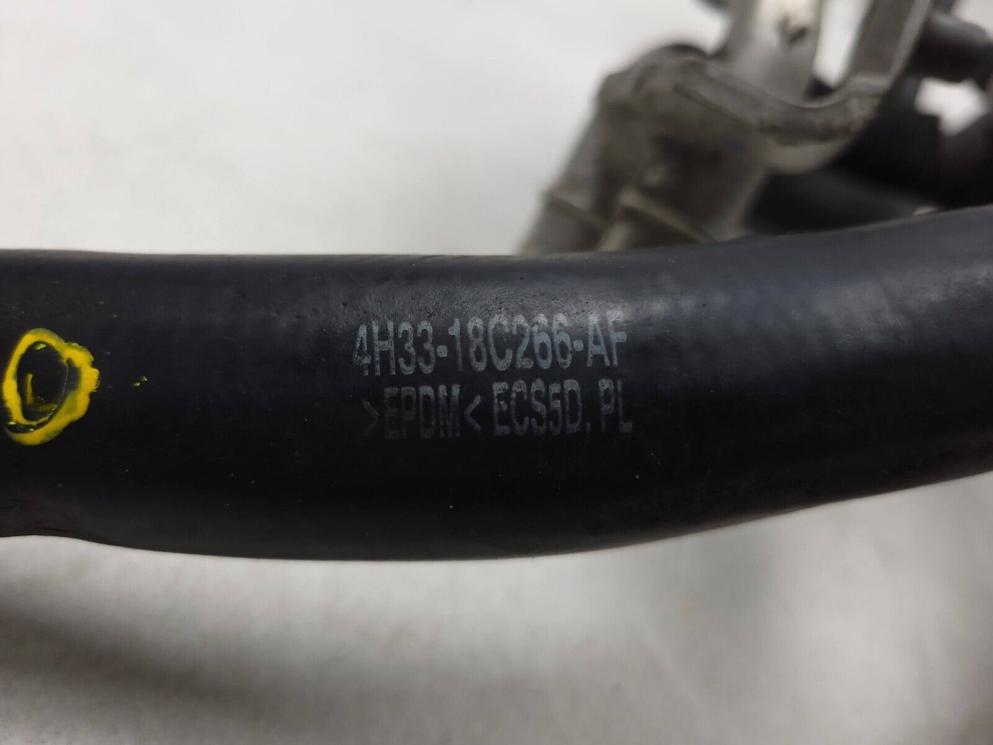 2006-2009 Range Rover Heater Hose Pipe 4h33-18c266-af OEM