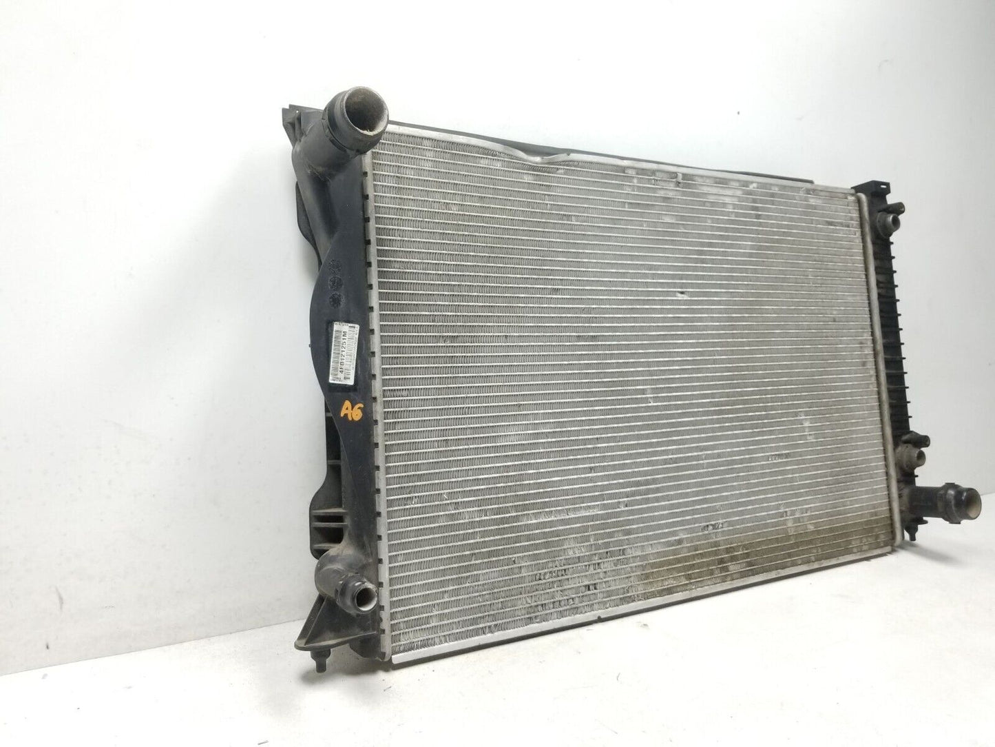 05 06 07 08 Audi A6 Radiator 4f0121251m OEM