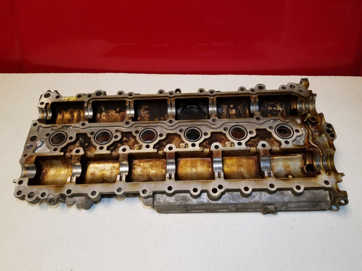 10 11 12 13 Volvo XC60 3.2l Engine Valve Cover Oem. Engine Code : B6324s2