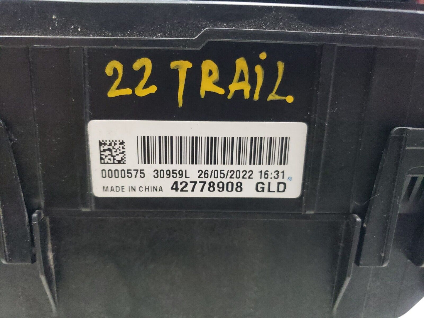 2021-2023 Chevrolet Trailblazer Fuse Relay Box 1.3l OEM