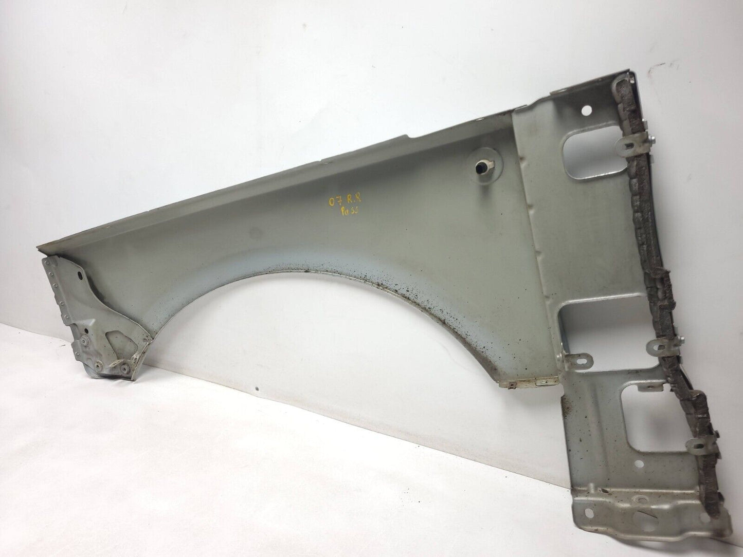 2006-2009 Range Rover Fender Front Passenger Side Right OEM