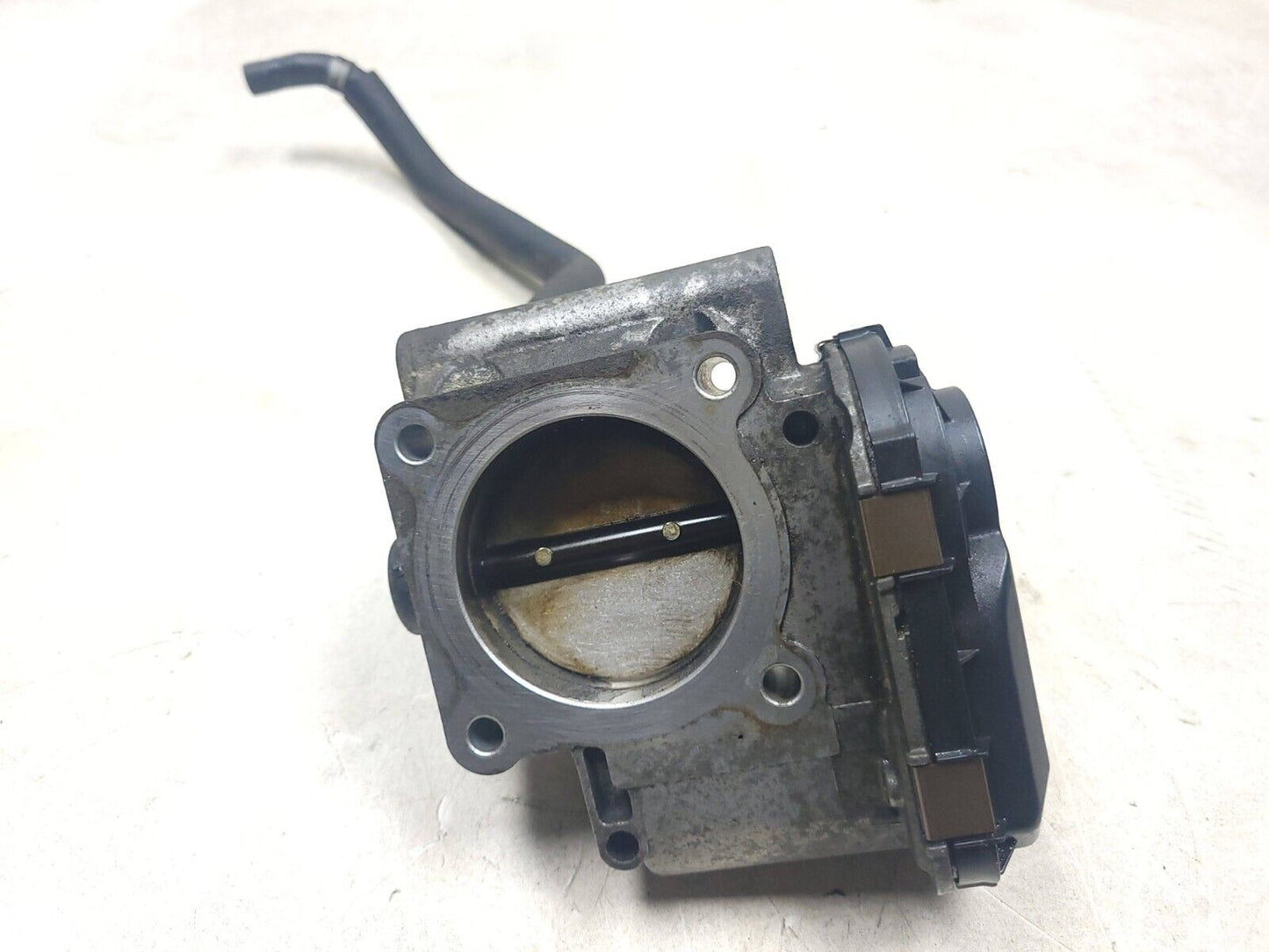 2007 - 2012 Mazda Cx-7 Throttle Body 2.3l OEM