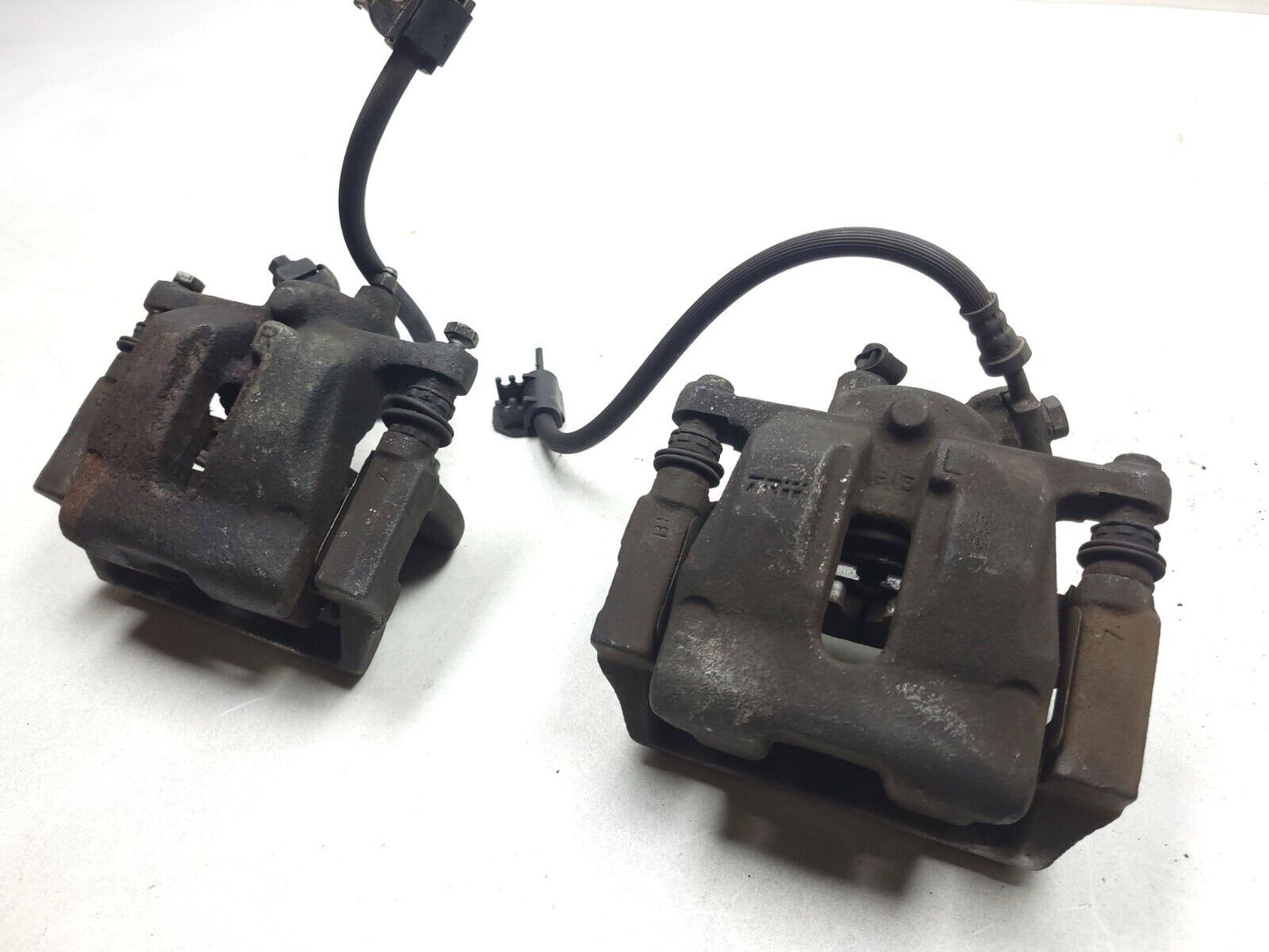 2006-2009 Range Rover Rear Brake Caliper Left & Right Pair OEM