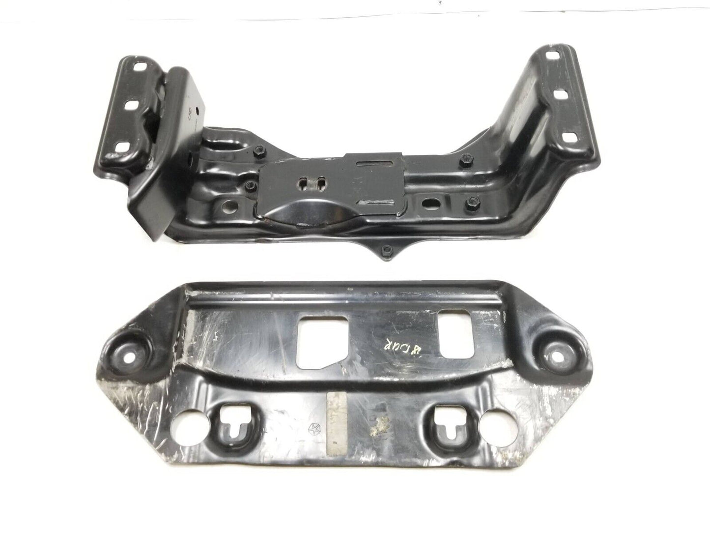 16 - 22 Dodge Durango Automatic Transmission Mount Support Bracket 2pcs OEM