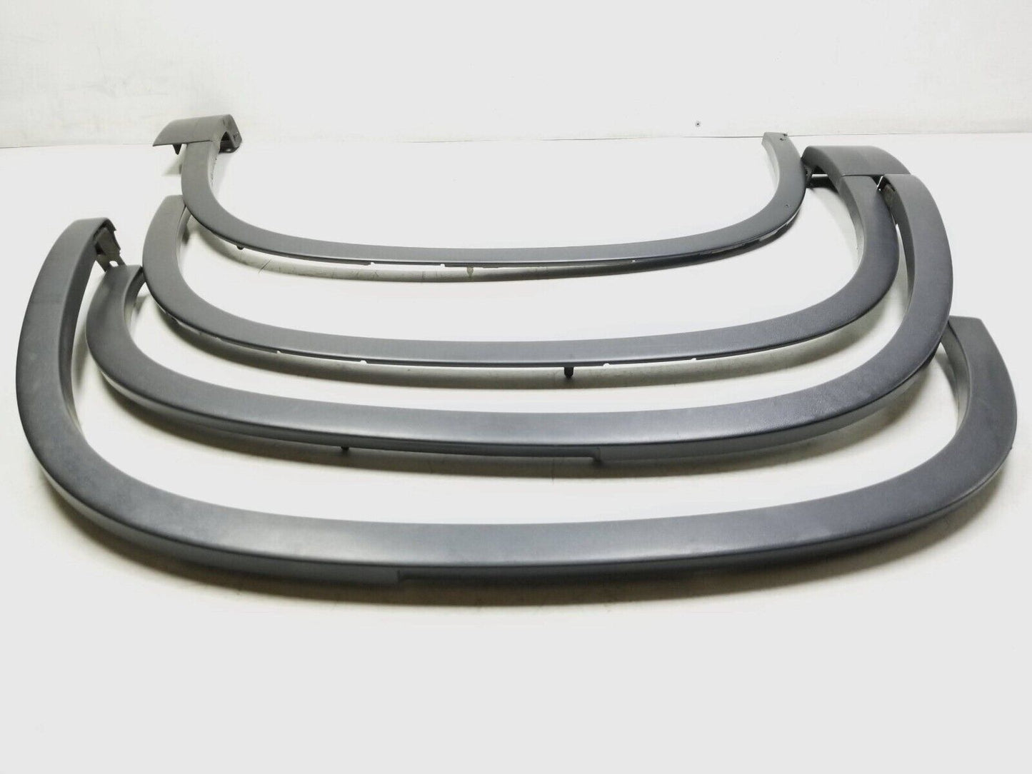 09 - 11 Volkswagen Tiguan Fender Arch Molding Trim 4pcs OEM