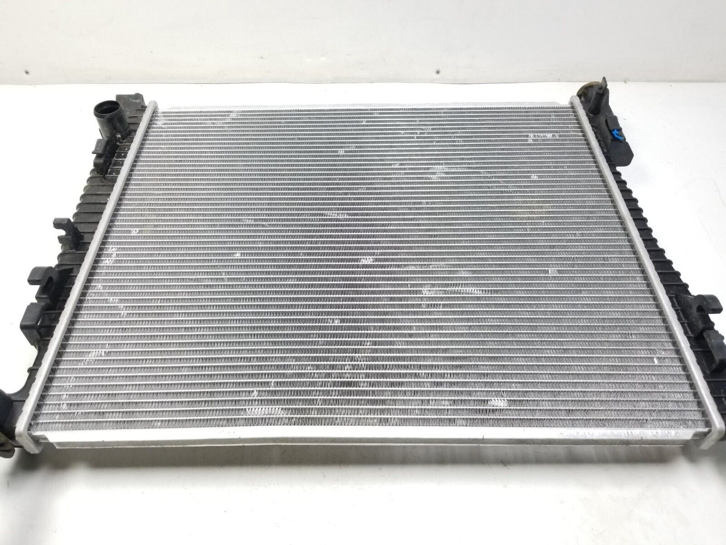 14 15 16 17 Jeep Grand Cherokee Engine Cooling Radiator OEM