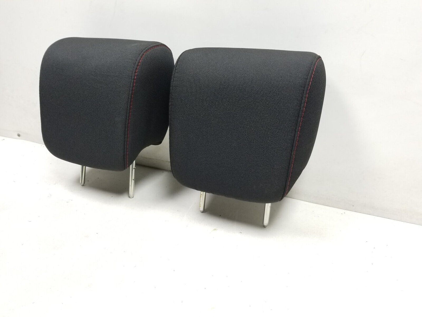 10 11 12 13 Chevrolet Equinox Headrest Rear Seat 2pcs OEM