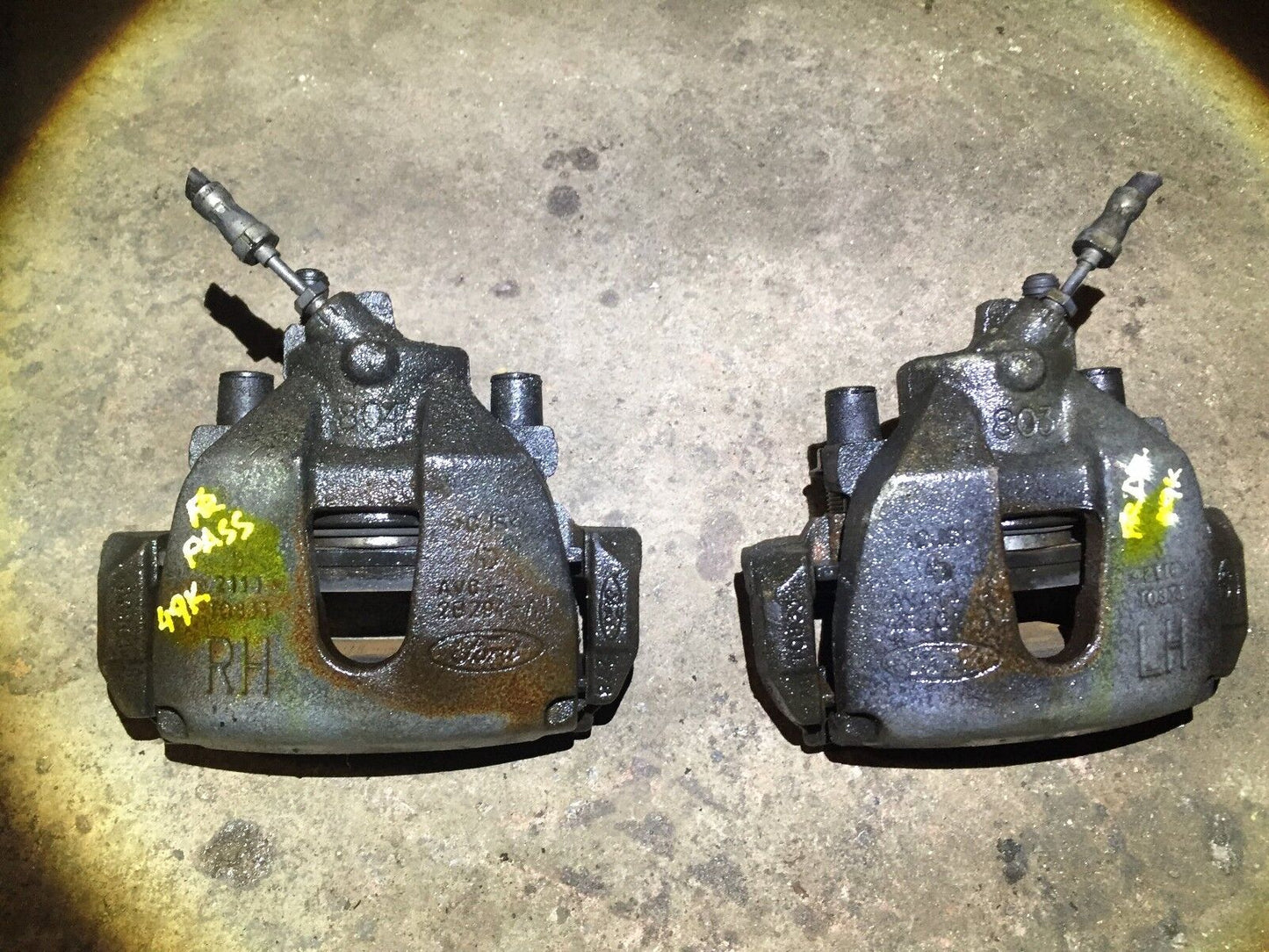 12 13 14 Ford Focus Front Left & Right Brake Caliper Pair OEM