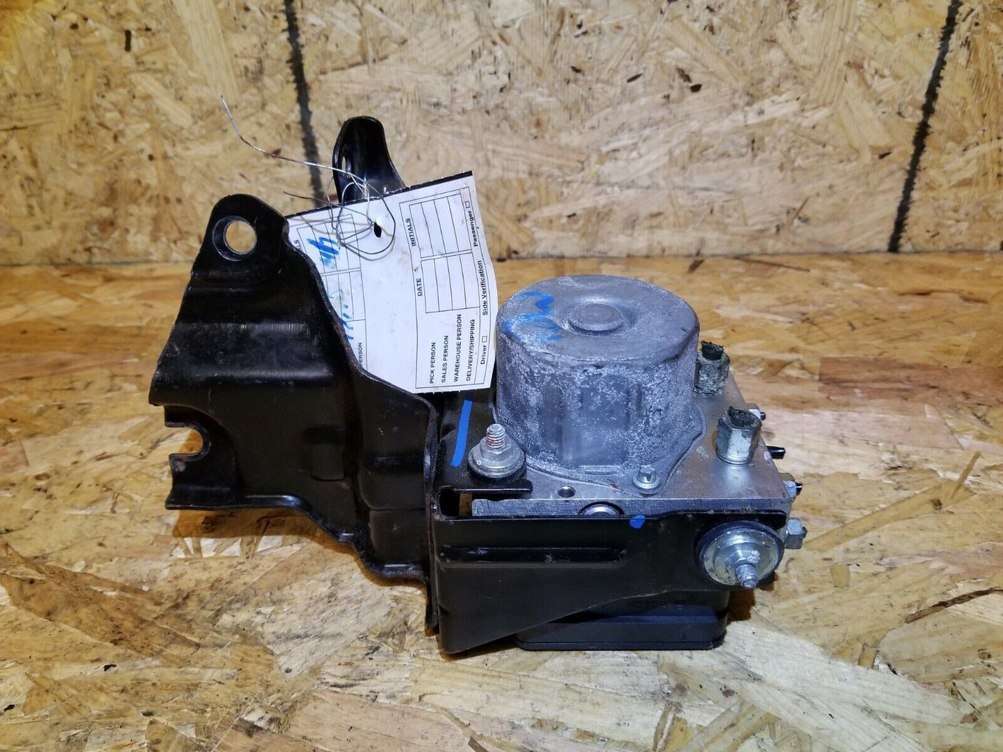 13 14 2014 Nissan Altima  Anti Lock Brake Module Abs Pump OEM #79