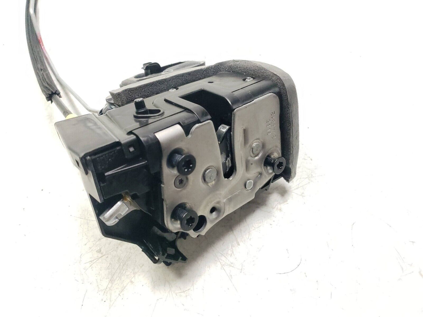 2021-2023 Chevrolet Trailblazer Door Lock Actuator Rear Passenger Side Right OEM