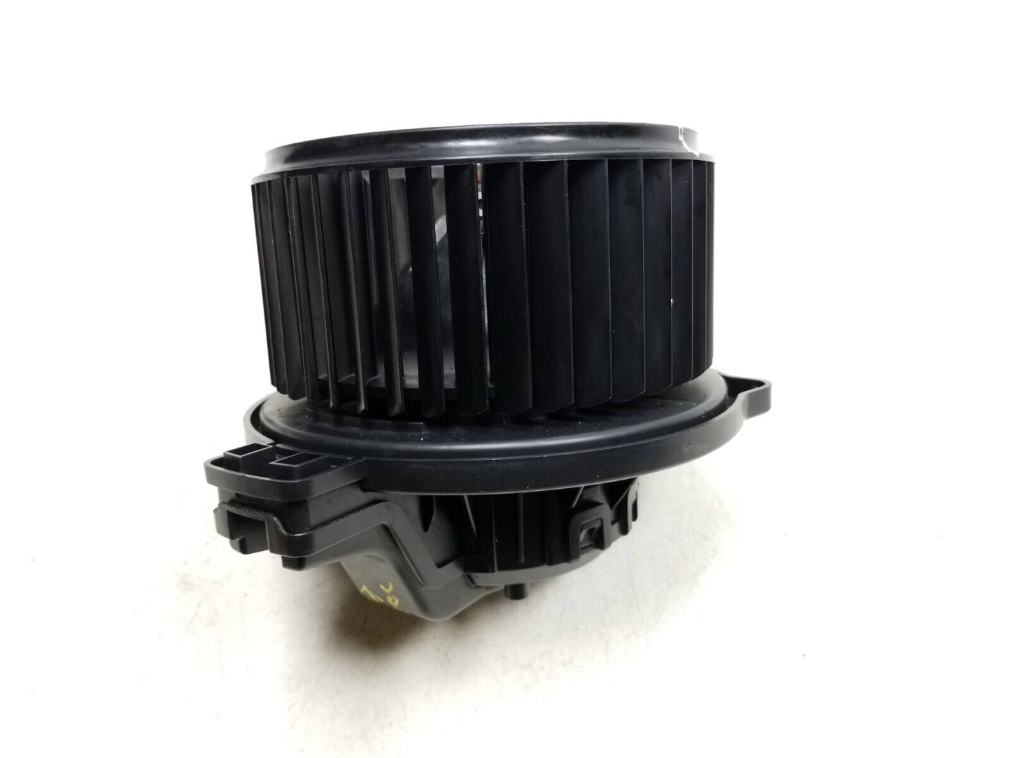 12 - 17 Hyundai Accent Blower Motor OEM