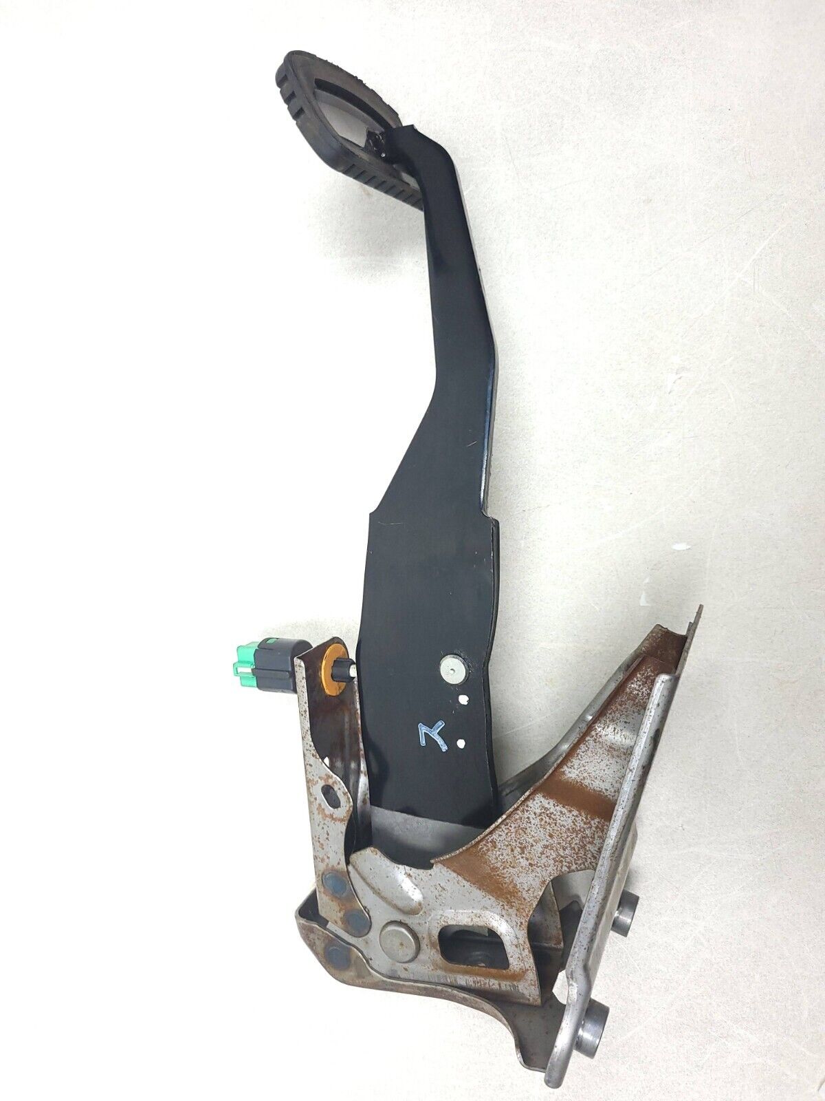 2007 - 2013 Mitsubishi Outlander At Brake Pedal OEM