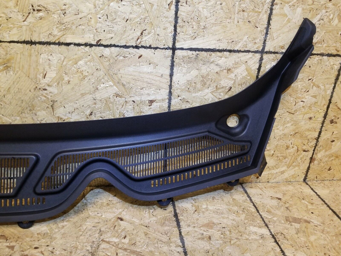 18-22 Ford Ecosport Windshield Cowl Vent Panel OEM 532mi