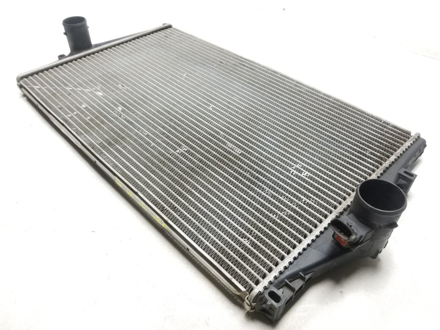 2003 - 2006 Volvo S60 S80 V70 Xc70 Intercooler Charge Air Cooler  OEM