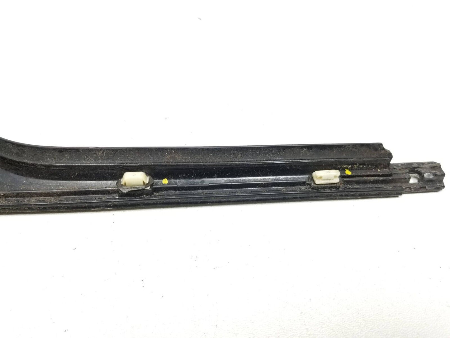 14 - 18 Kia Forte Window Belt Trim Molding Door Rear Driver Side Left OEM