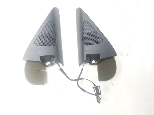 09 - 18 Volkswagen Tiguan Front Tweeter Speaker Pair OEM