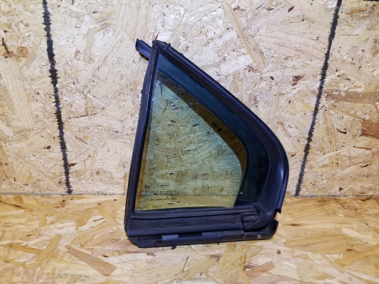 06 07 08 09 Mercury Milan Rear Left Driver Side Door Vent Window Glass OEM