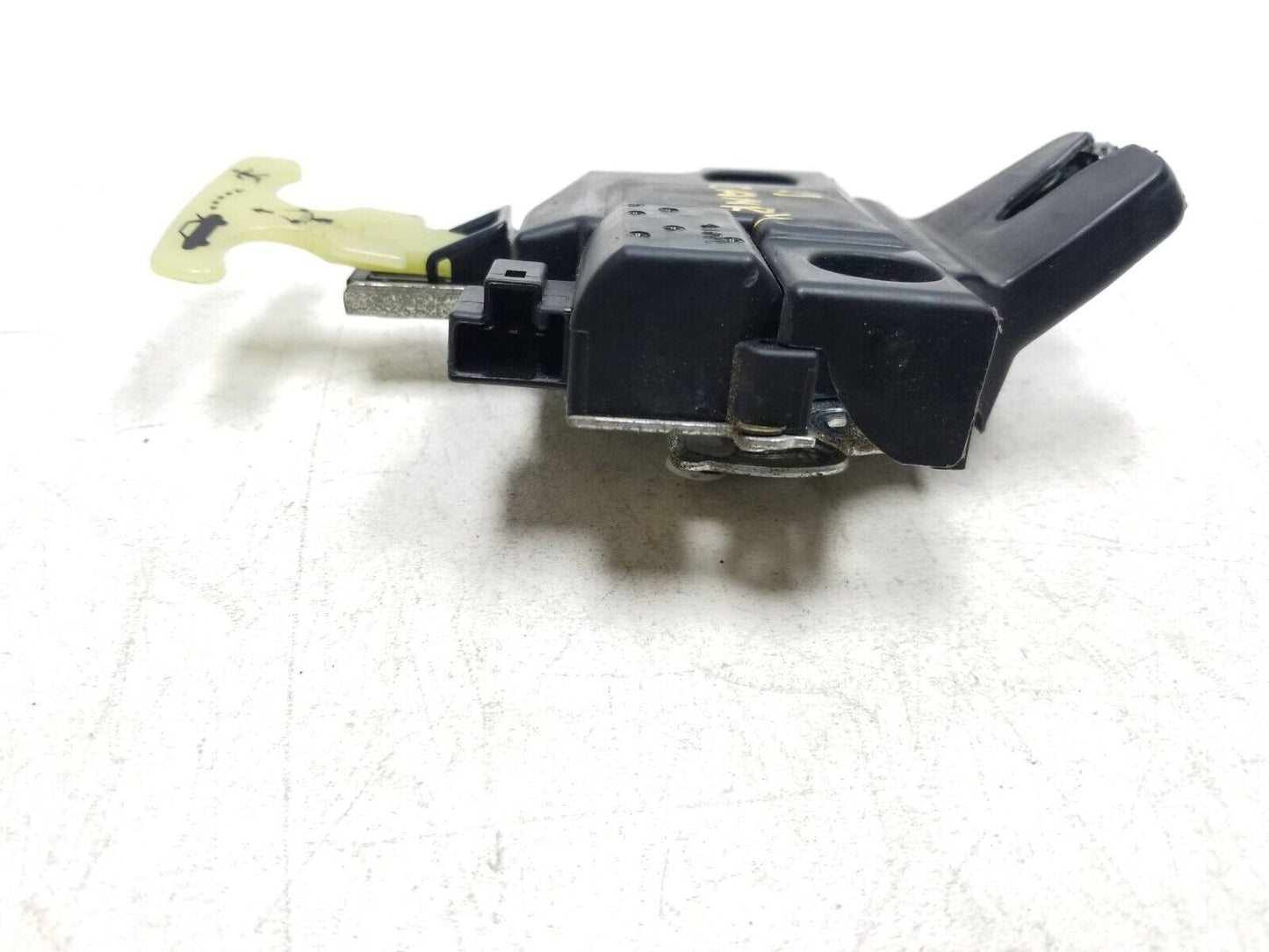 2007 - 2011 Toyota Camry Trunk Lid Lock Actuator OEM