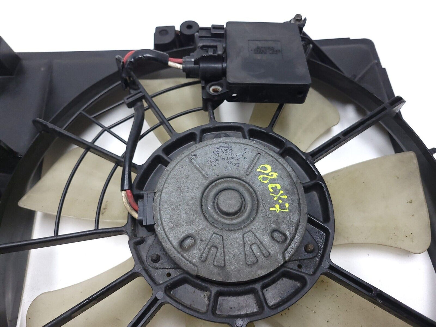 2007 - 2012 Mazda Cx-7 Engine Radiator Cooling Fan 2.3l OEM