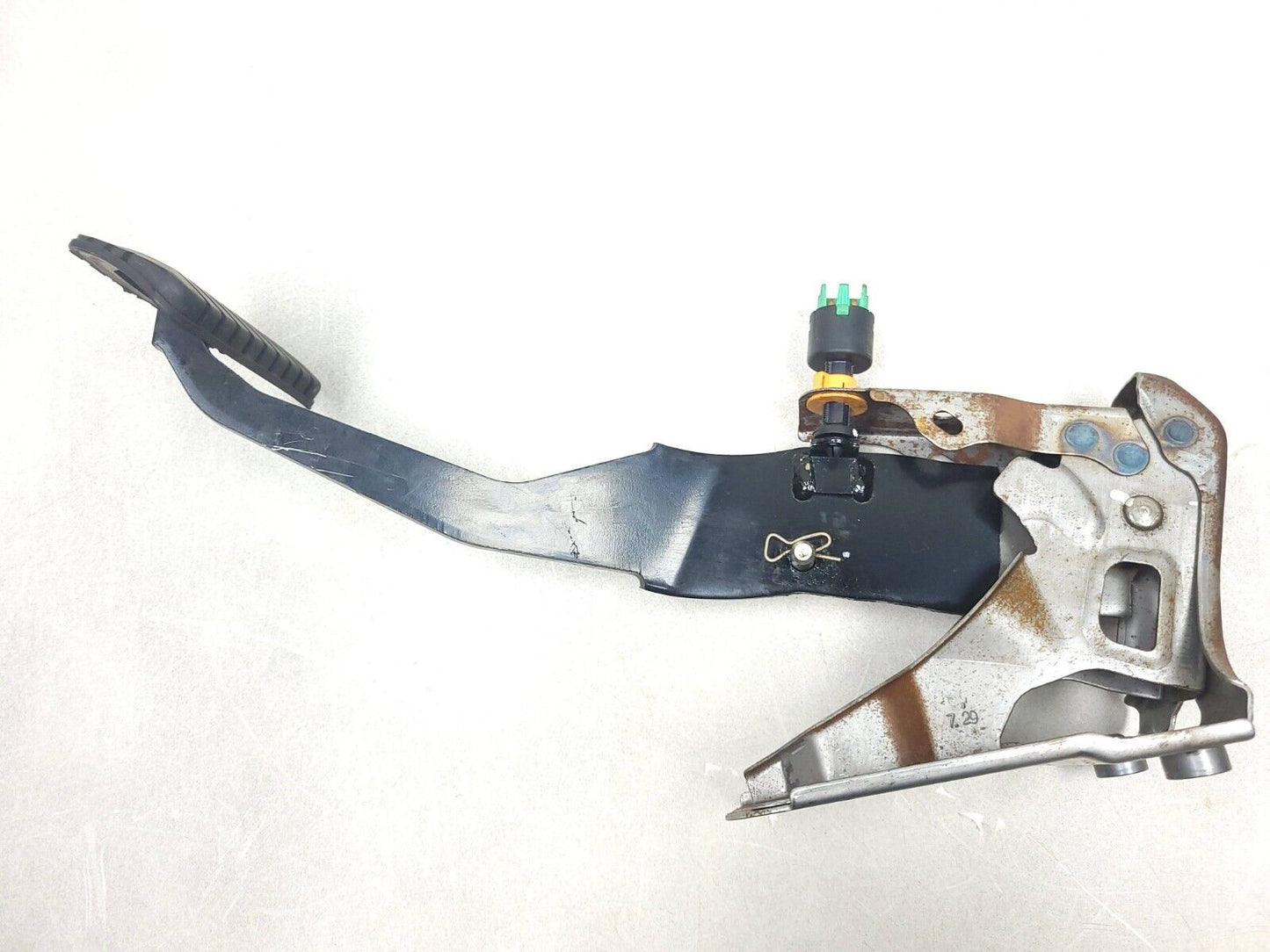 2007 - 2013 Mitsubishi Outlander At Brake Pedal OEM