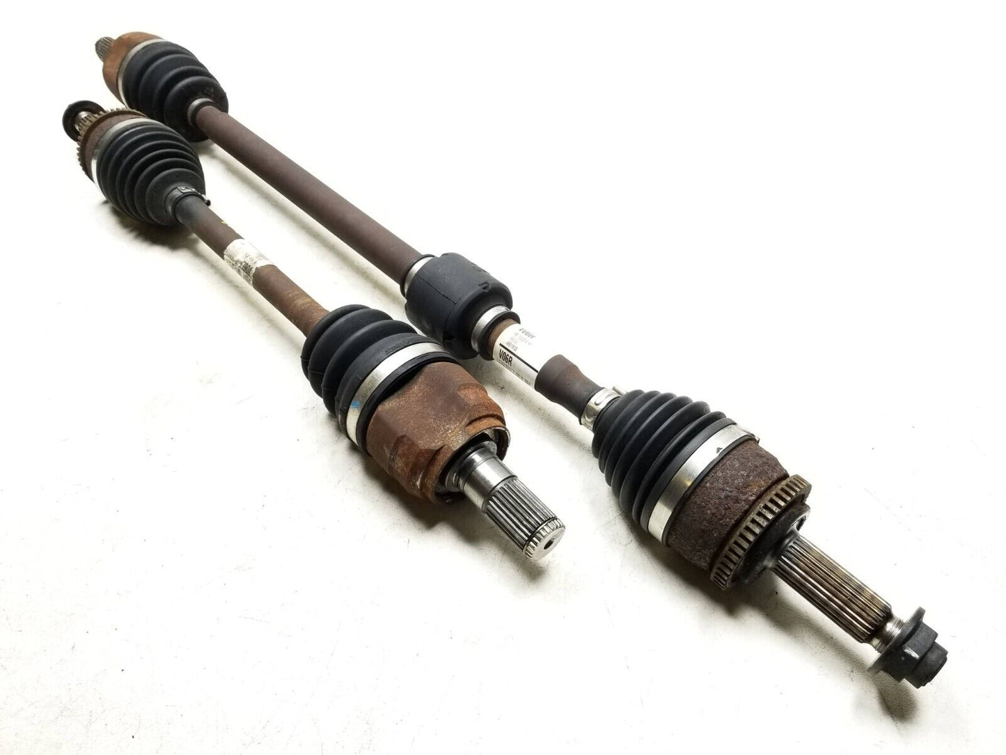 12 - 17 Hyundai Accent Front Axle Shaft Left & Right OEM