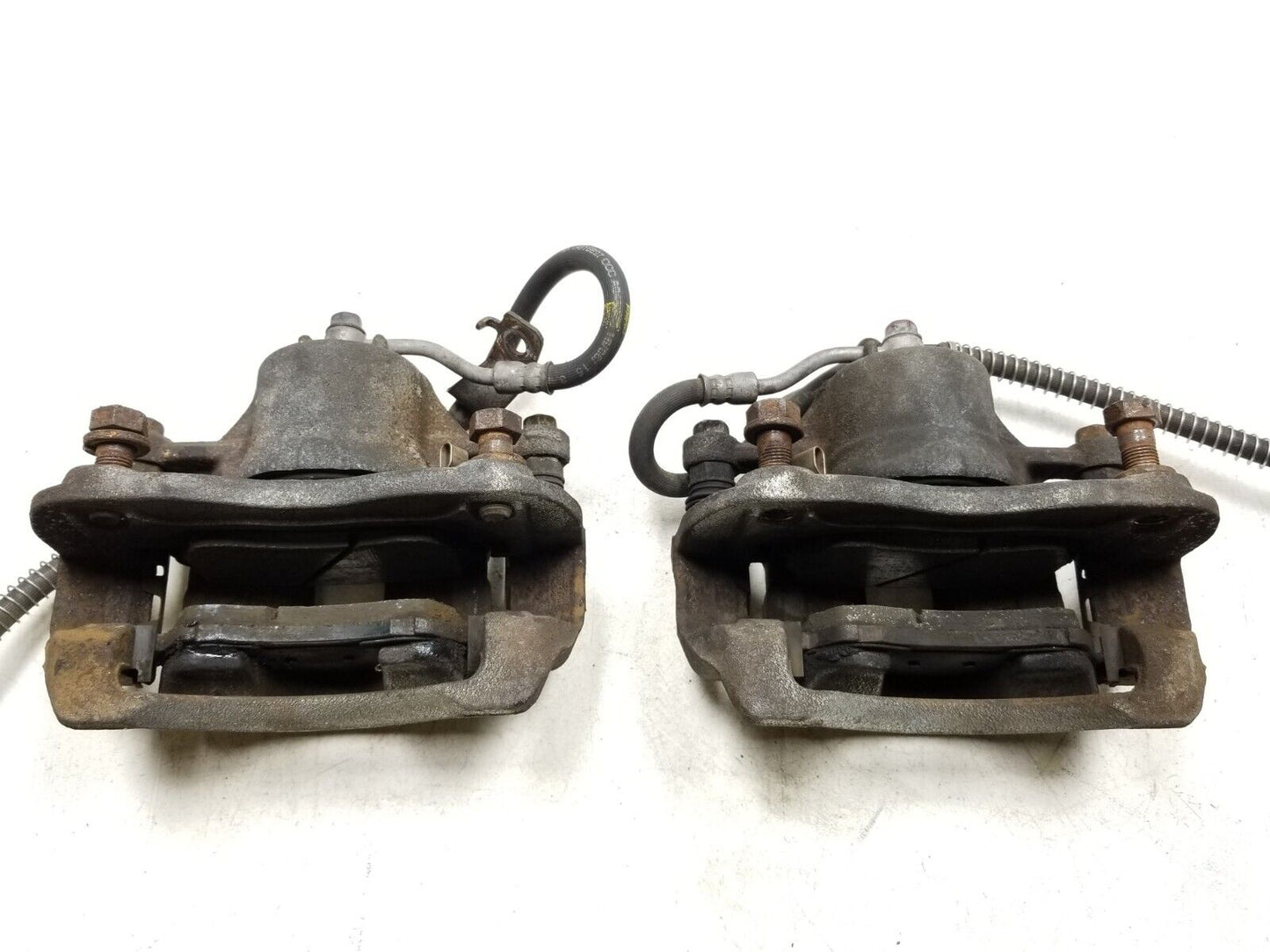 12 - 17 Hyundai Accent Front Brake Caliper Left & Right OEM