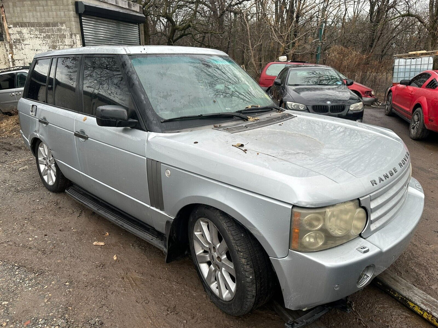 2006-2009 Range Rover Rear Door Molding & Weatherstrip Seal Driver Side Left OEM