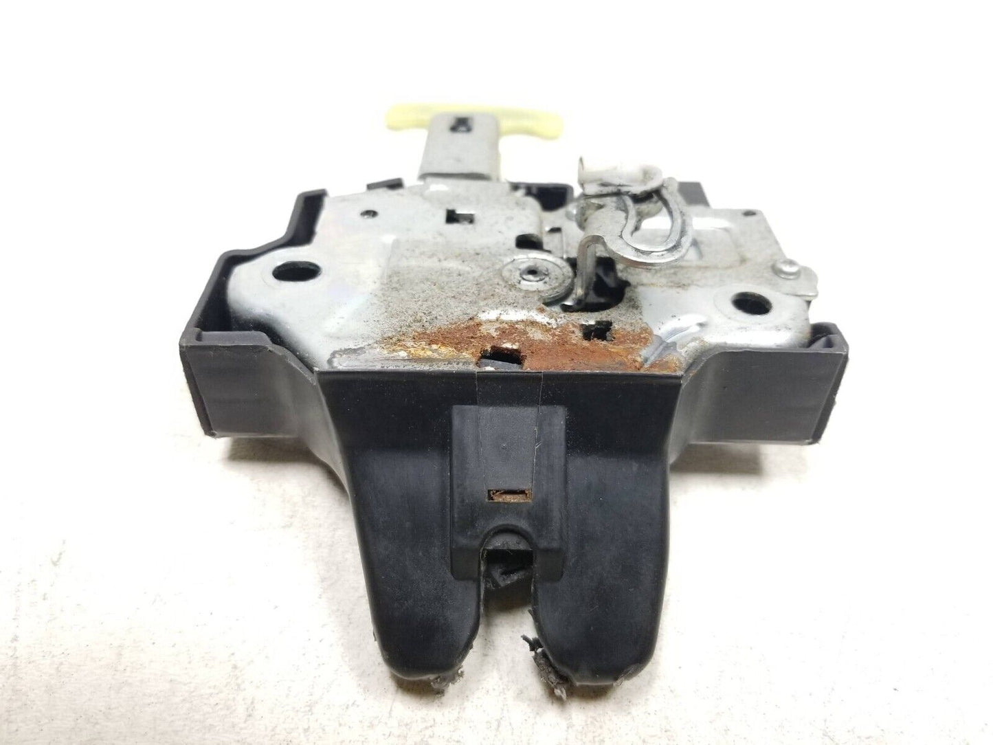 2007 - 2011 Toyota Camry Trunk Lid Lock Actuator OEM