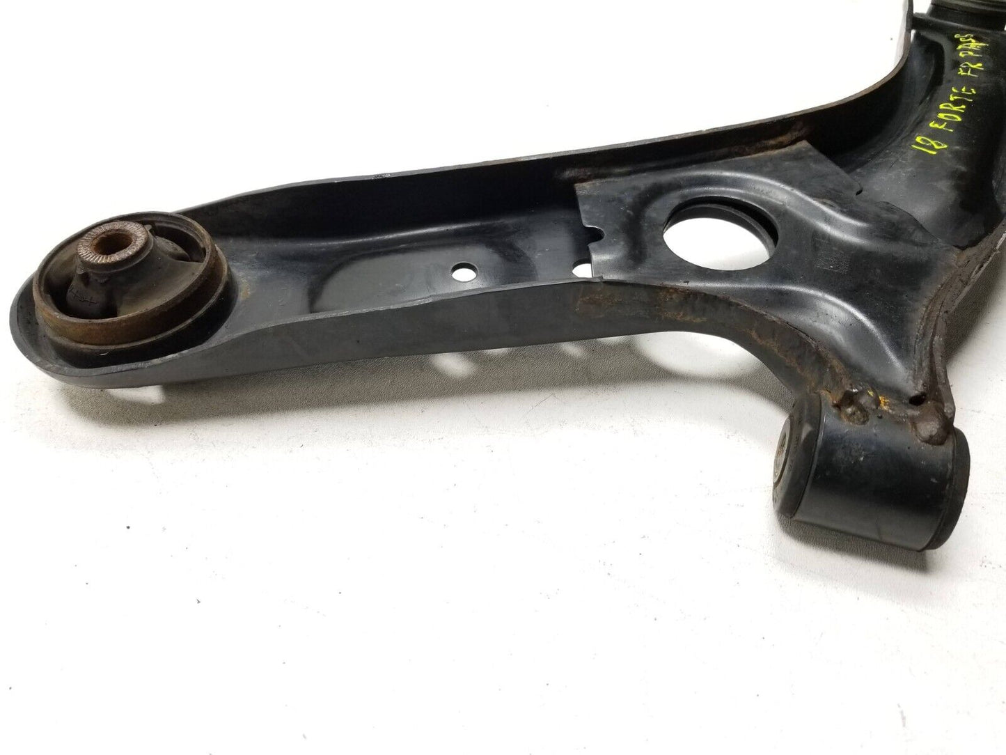 14 15 16 17 18 Kia Forte Front Lower Control Arm Passenger Side Right OEM