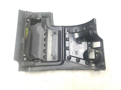 09 - 18 Volkswagen Tiguan Storoge Box Assembly Storage Compartment Front OEM