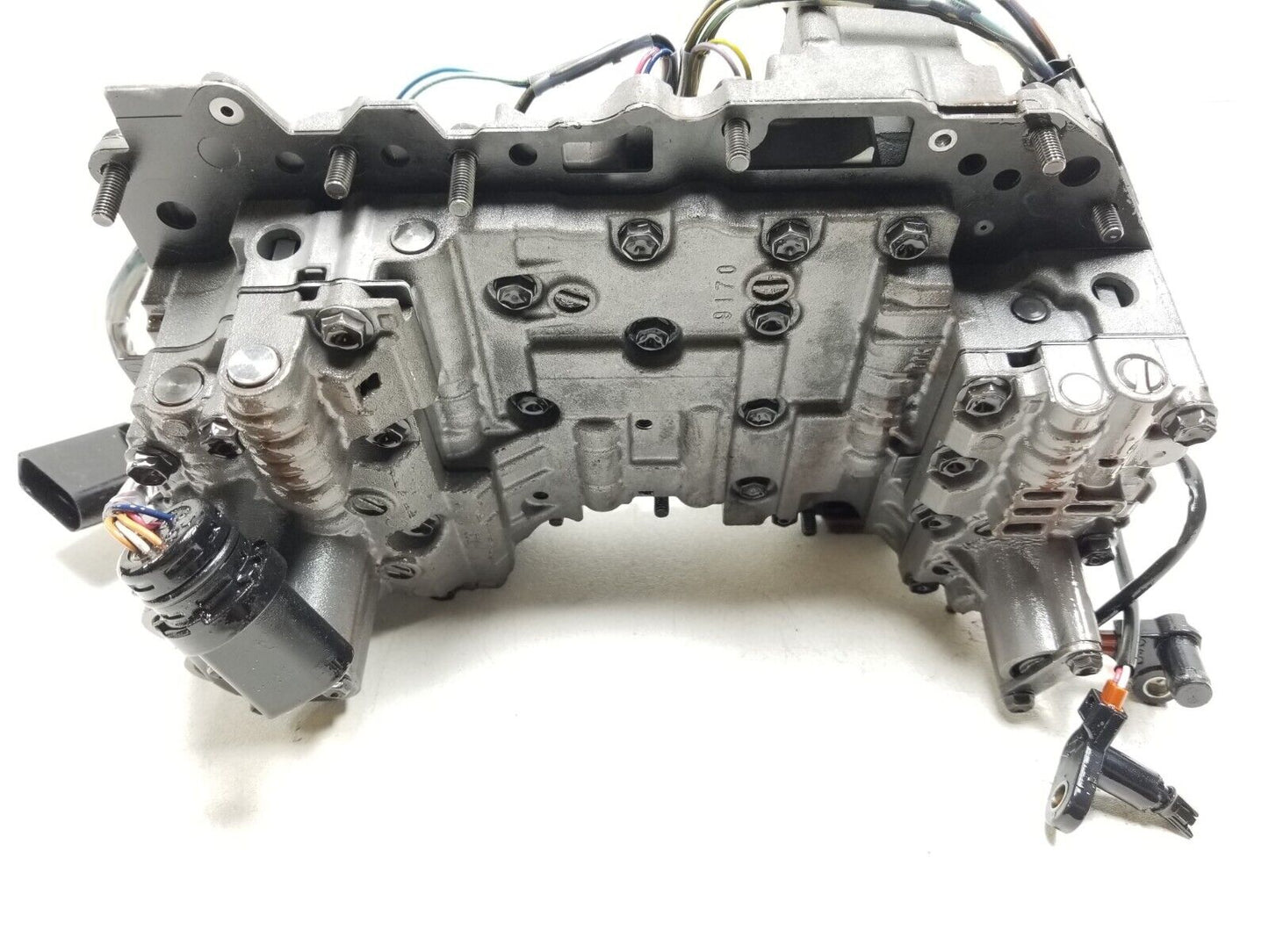 2009 - 2017 Volkswagen Tiguan Automatic Transmission Valve Body 2.0l OEM