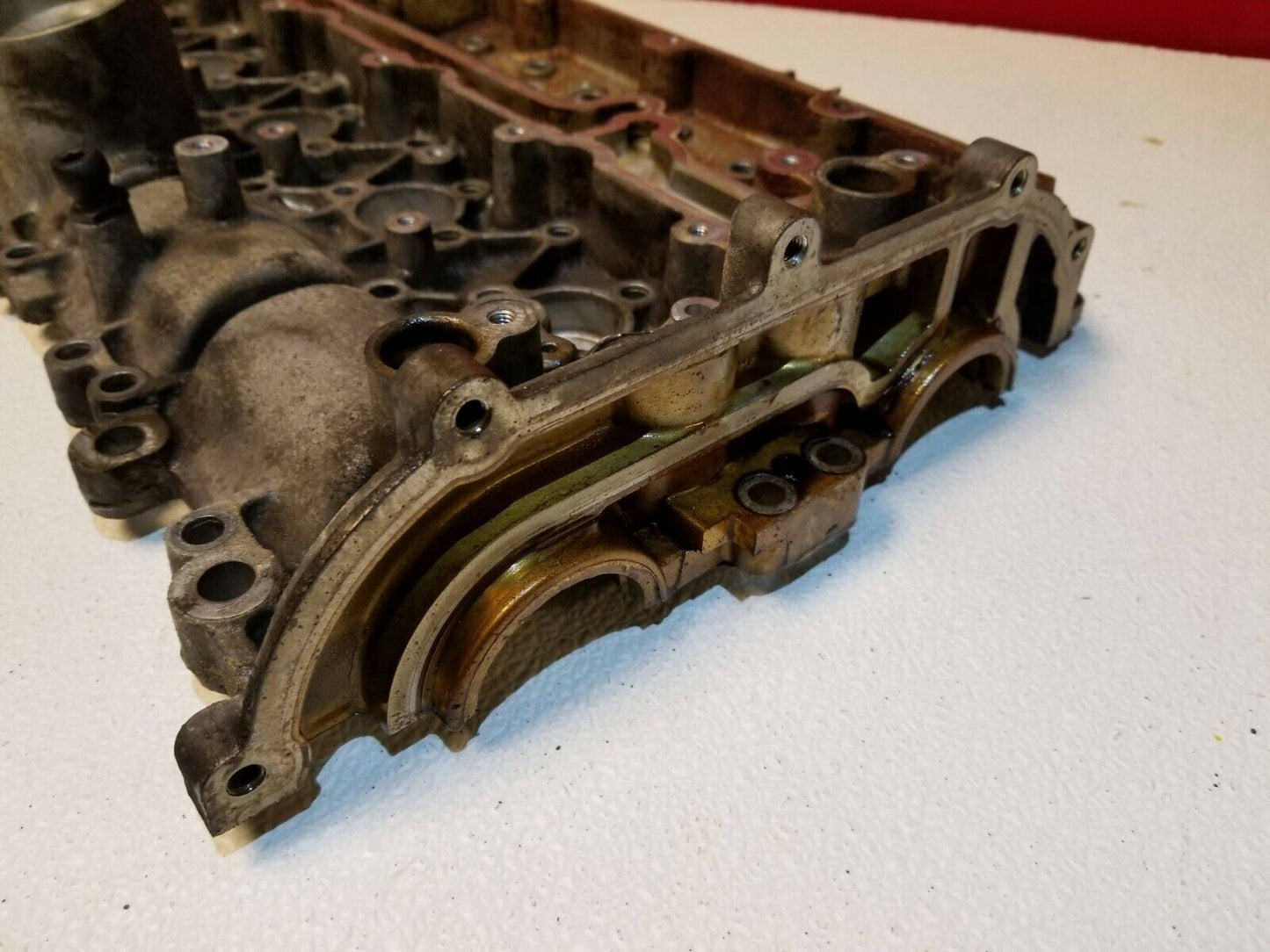 10 11 12 13 Volvo XC60 3.2l Engine Valve Cover Oem. Engine Code : B6324s2