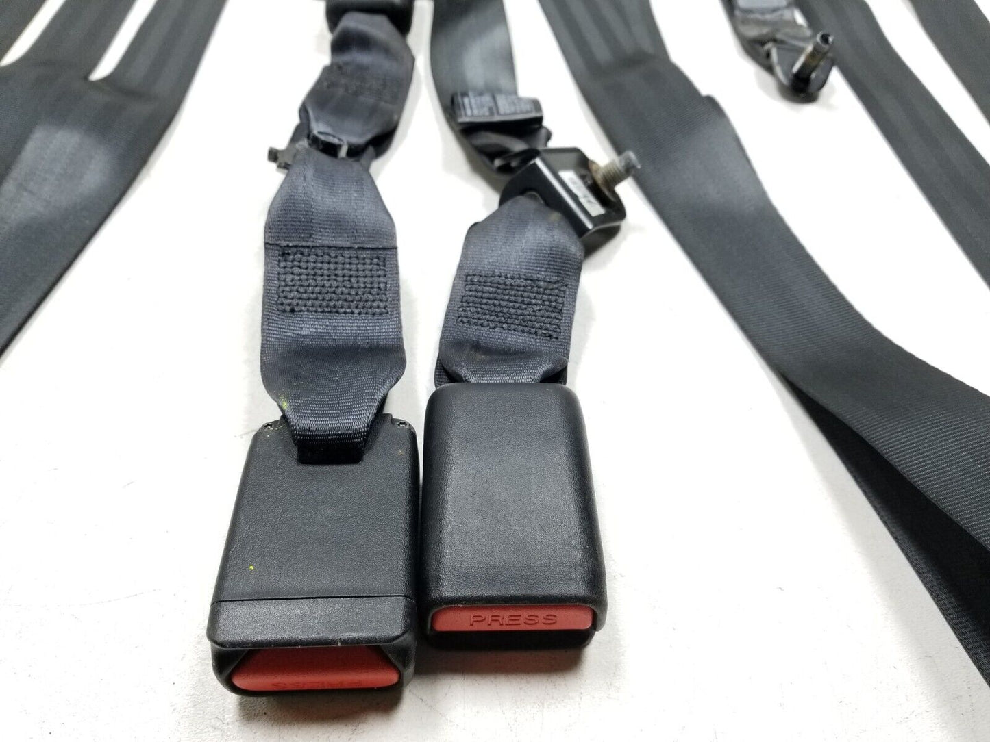 17 18 Kia Forte Rear Seat Belt Retractor W/ Belt Bockle 3pcs OEM 49k Miles